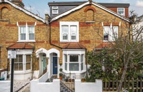 19, Richmond Road, Wood Green, London N11 2QR
