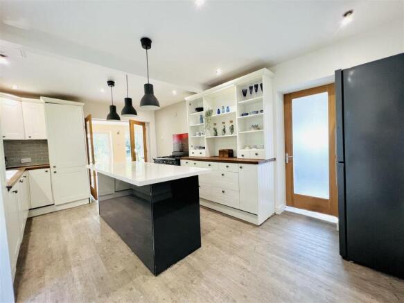 Breakfast Kitchen 2
