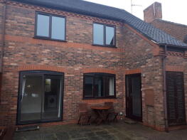 17, Orchard Park, Burton-on-trent DE14 3TU