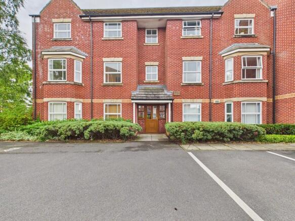 2 bed Apartment for sale in northallerton