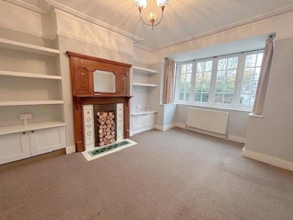 28 Union Street lounge copy.jpg