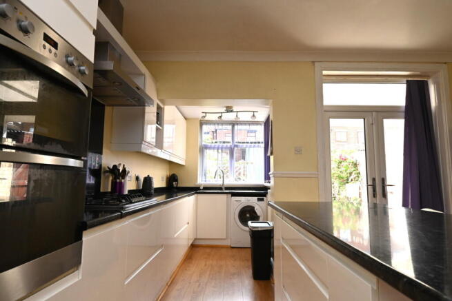 3 bed Detached for sale Image 5