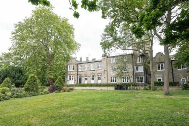 Friday Hill House