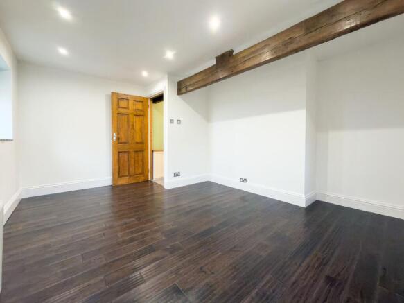 2 bed Link Detached House for sale Image 12