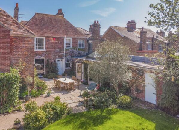 Piers House