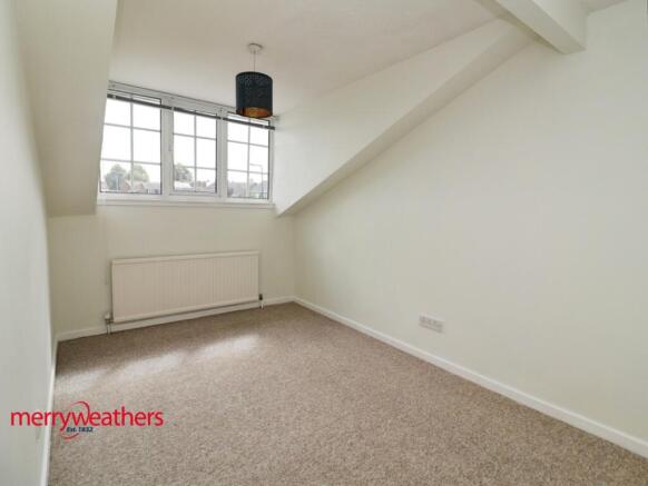 4 bed Detached for sale Image 11