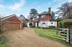 21, Merrow Croft, Guildford GU1 2XH