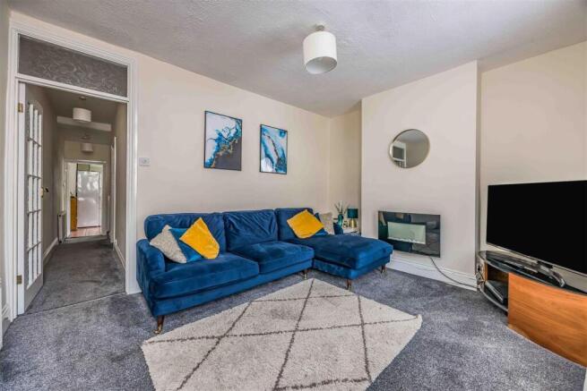 51 Lawson Road, Southsea-Small-PorticoMarketing-So