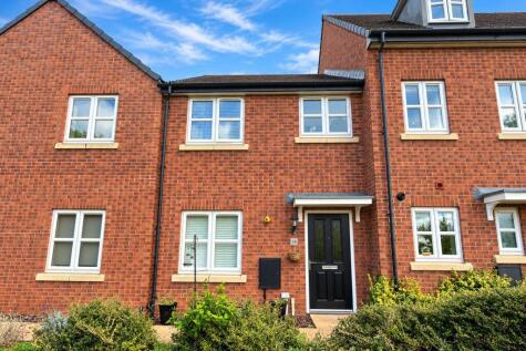 Blackberry Close, Higham Ferrers, Northamptonshire NN10