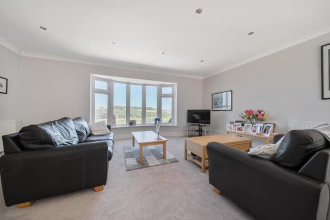 4 bed Detached Bungalow for sale Image 5