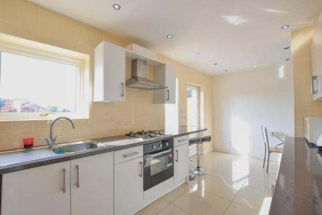 10 Pinfold Place