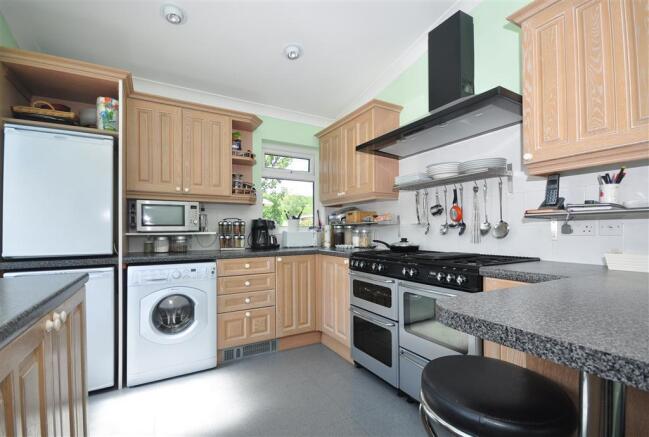 Kitchen/Breakfast Room
