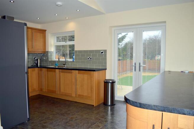 Fitted Kitchen