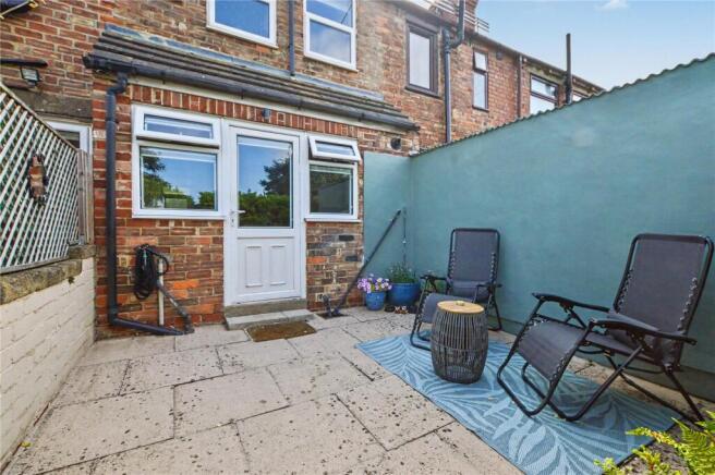 3 bed Terraced for sale Image 9