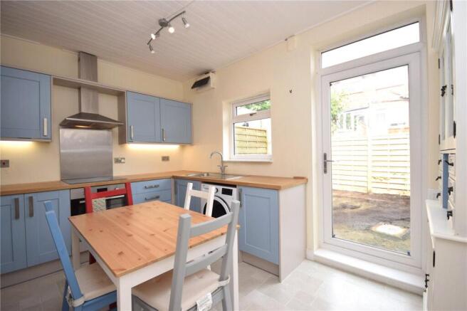 2 bed Terraced for sale Image 4
