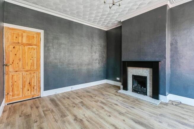 3 bed Terraced for sale Image 7