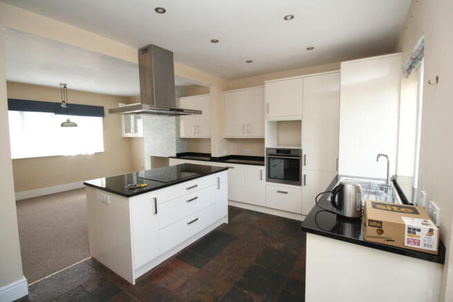 Kitchen/Dining Ro...