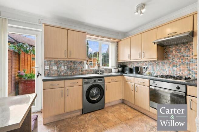Diamond Close, Dagenham photo 4