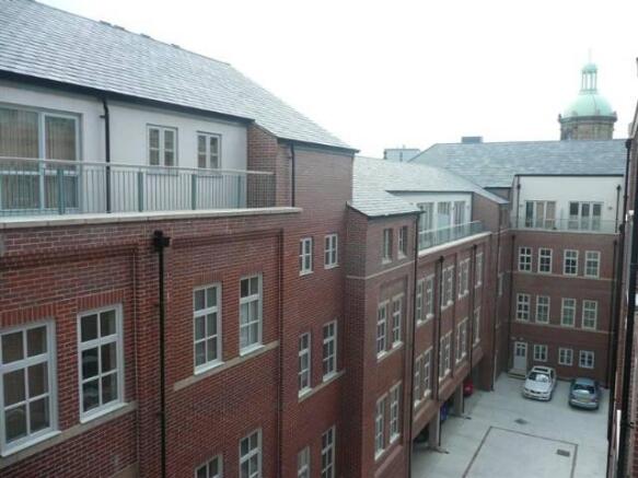 1 bed Flat to rent Image 5