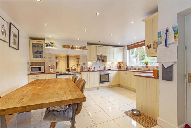 Kitchen-1.jpg
