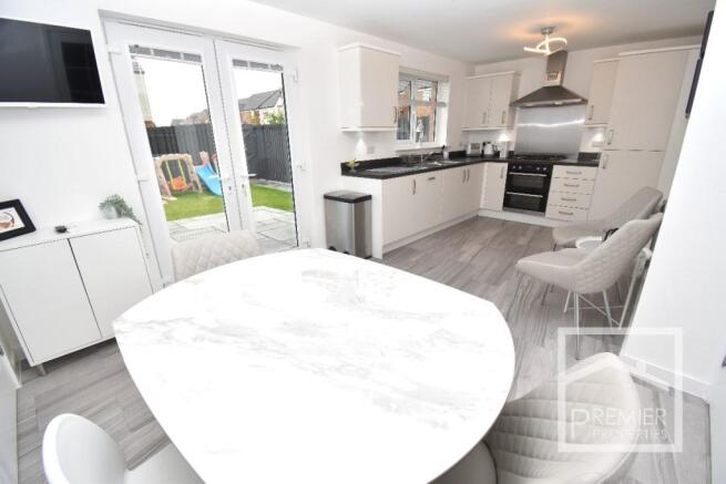 Kitchen/Family Room