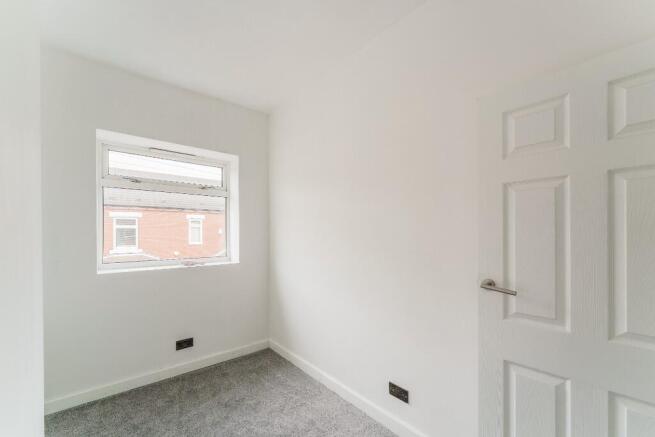 4 bed Terraced for sale Image 12