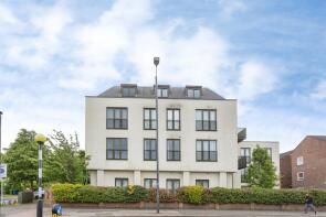 Flat 11, 2, Roxborough Avenue, Harrow HA1 3BU