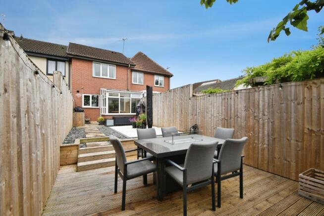 2 bed Terraced for sale Image 12