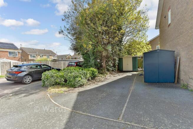 Driveway/Parking