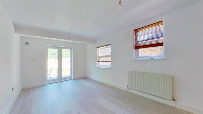 Kingston-Road-Raynes-Park-SW20-06082020_175607.jpg