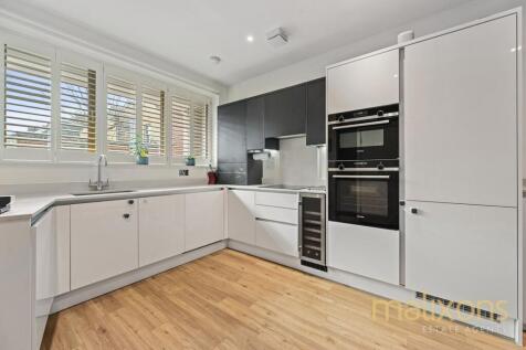 Caithness Road, Mitcham, CR4