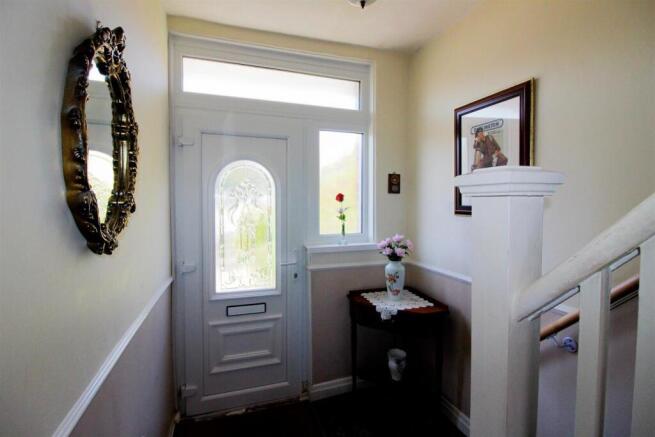 3 bed Terraced for sale Image 6