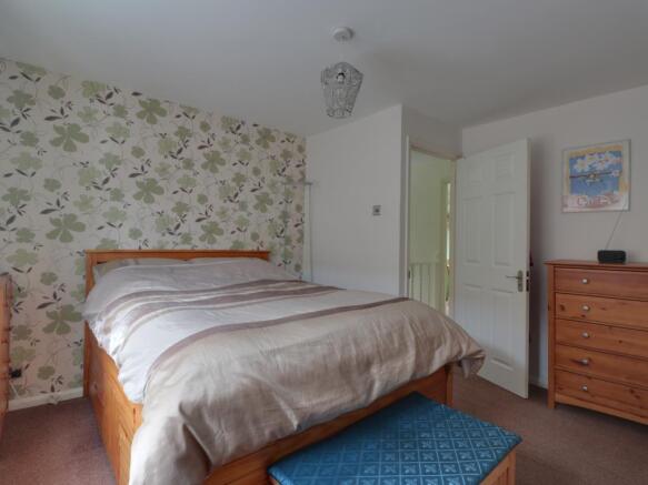 Bedroom 1 (Double)