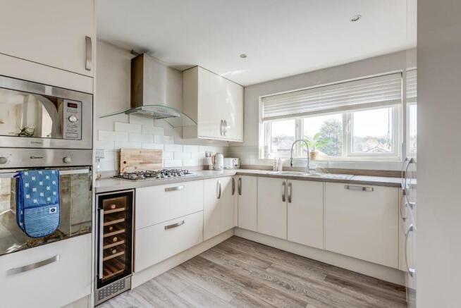1BerryHolmeCourt(Interior)(8of32).jpg