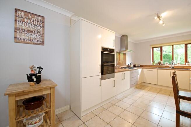 Kitchen/Breakfast