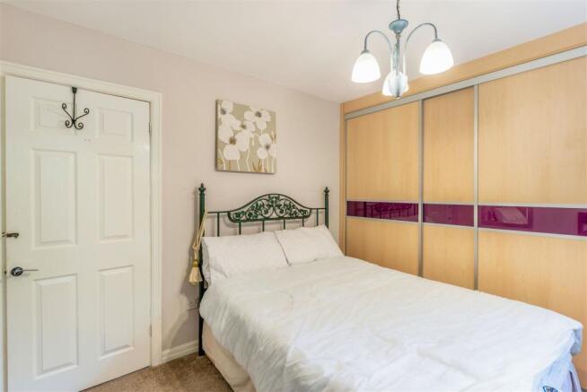 8524977-interior10.jpg