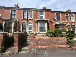 21, Furnham Road, Chard TA20 1AF