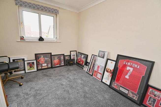 2 bed Semi-Detached for sale Image 10