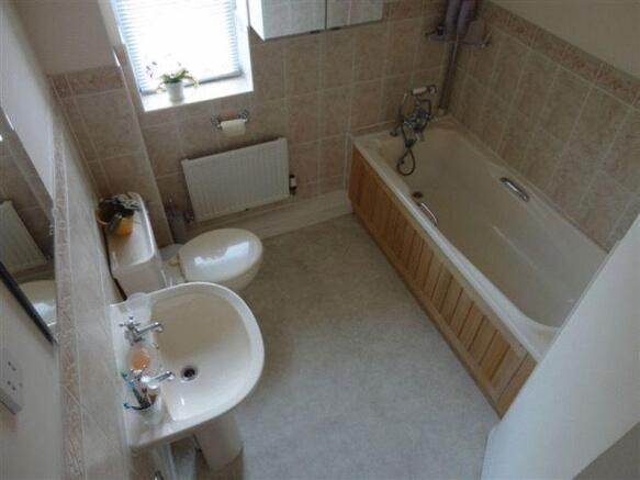 Photo 10