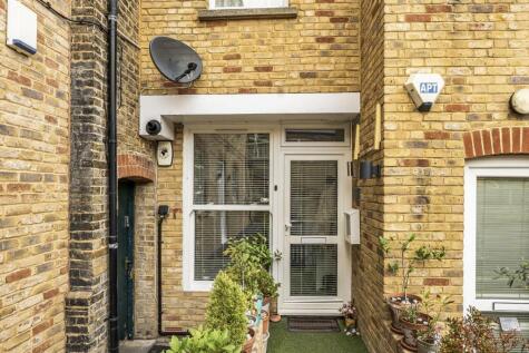 Queensgate Mews, Beckenham, BR3