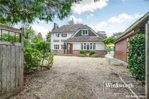 19, Carroll Avenue, Ferndown BH22 8BW