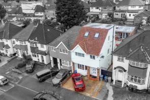 53, Tudor Court North, Wembley HA9 6SF