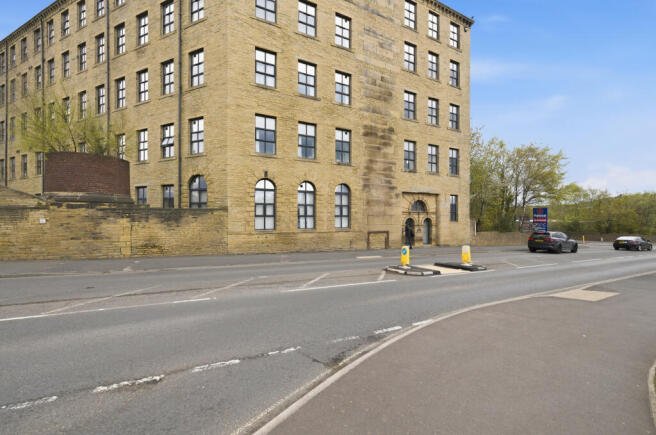 1 bed Flat for sale Image 9