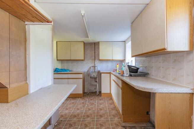 2 bed Terraced for sale Image 6