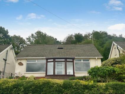 The Oaks, Machen, Caerphilly