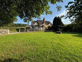 1, Park Cottages, Gambril Lane, Falfield GL12 8DP