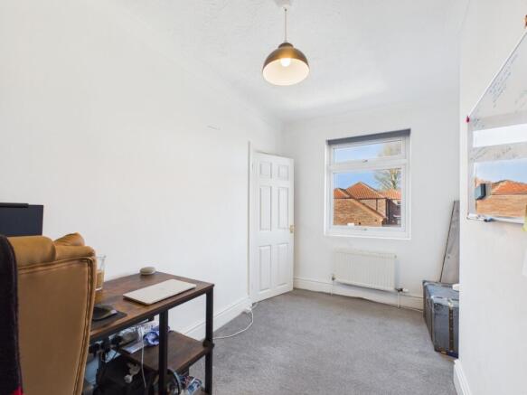 3 bed Terraced for sale Image 10