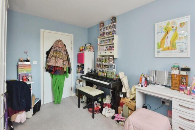 Photo 10