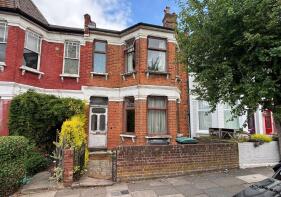 196, Victoria Road, Wood Green, London N22 7XQ
