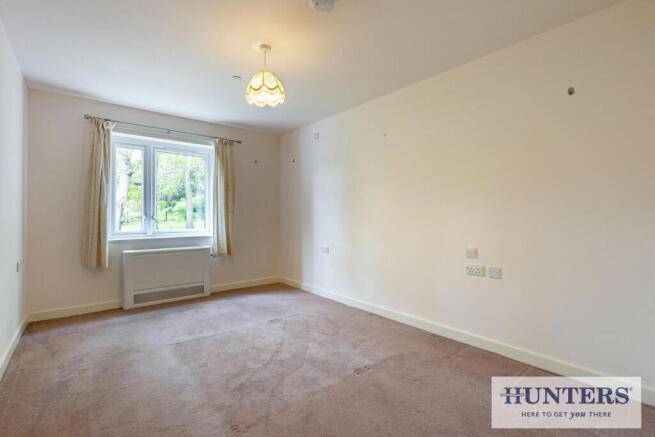 2 bed Retirement Property for sale Image 10